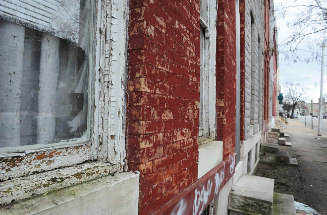 Lead Paint - Alamy Stock