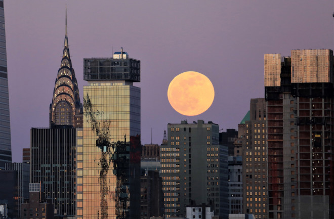 Moon rise